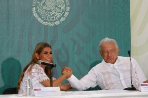 AMLO anuncia apoyo del Gobierno Federal a Guerrero, a días de iniciada la administración de la gobernadora Evelyn Salgado Pineda